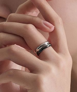 블랙실버 볼륨 더블 엥게이지 7mm 반지 LLRS54411S