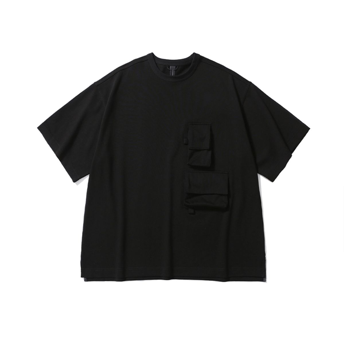 모이프(MOIF) [SS25] MAGAZINE POCKET H/S TEE / BLACK