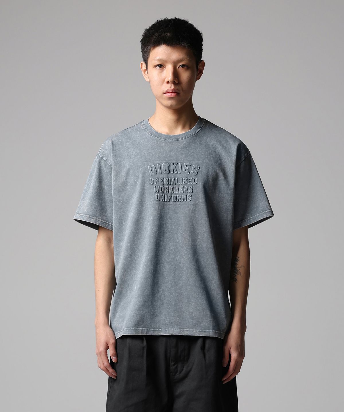 디키즈(DICKIES) 헤비웨이트 워시드 티셔츠 Stormy Weather