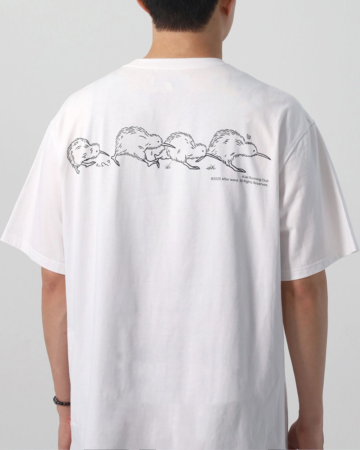 애프터웨이브(AFTERWAVE) Kiwi Running Pocket T-Shirt White