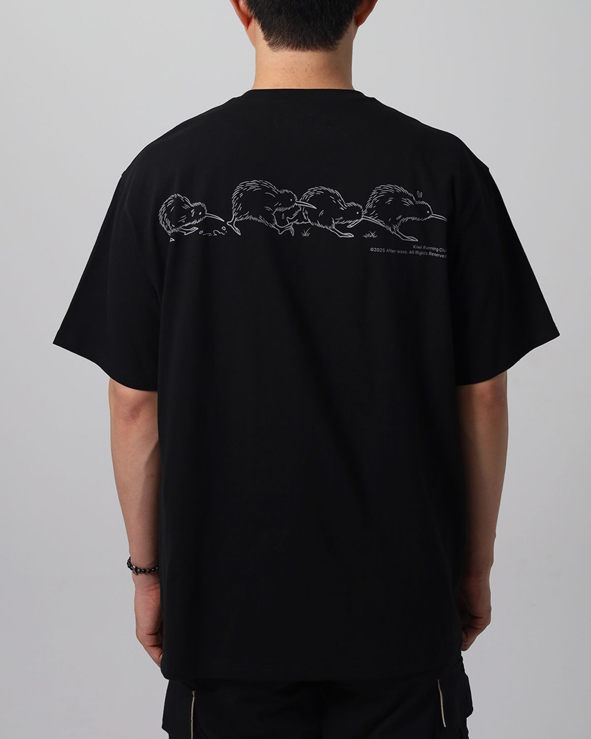 애프터웨이브(AFTERWAVE) Kiwi Running Pocket T-Shirt Black