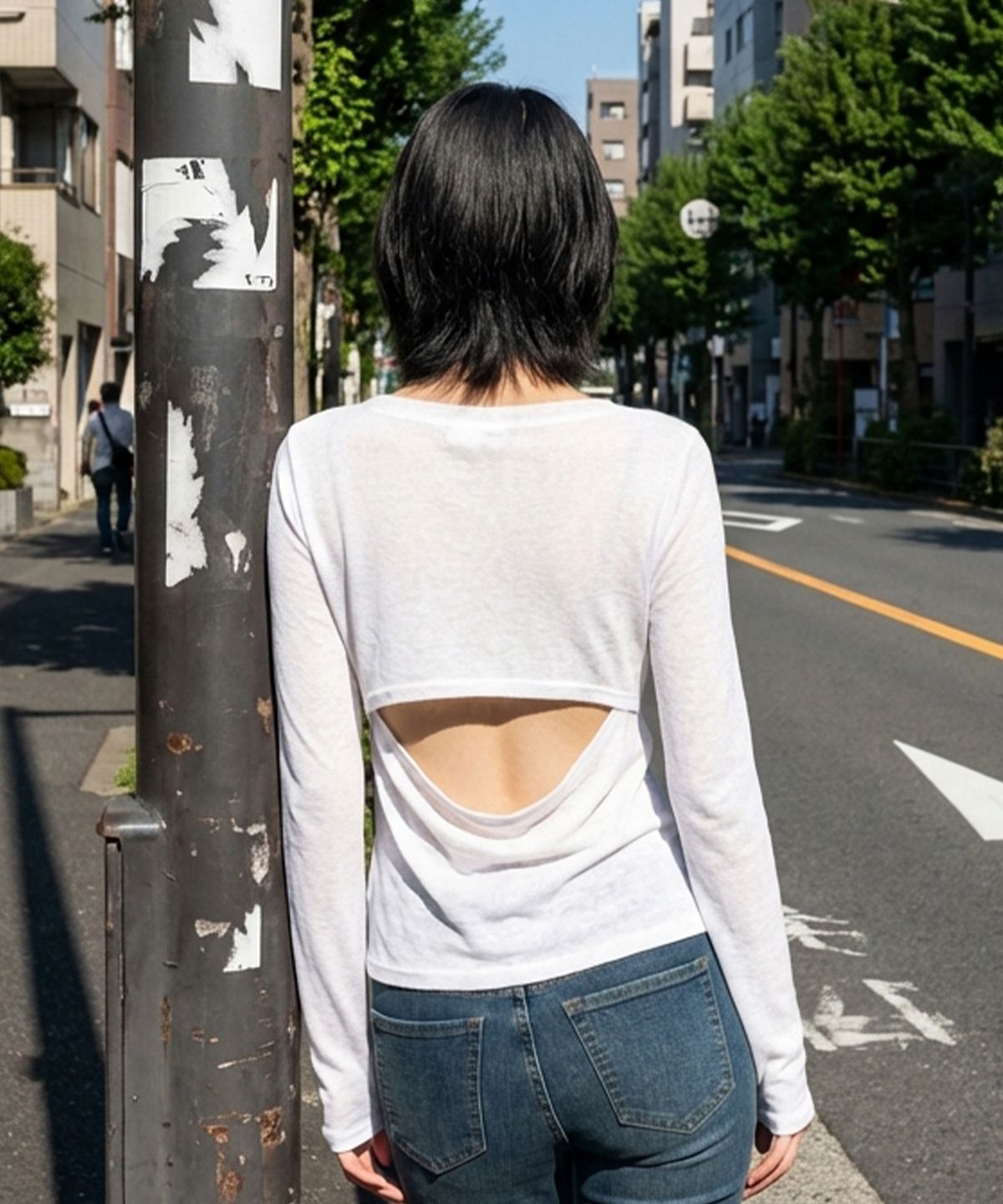 칙스(CHICKS) 뒷 트임 레이어드 티 화이트