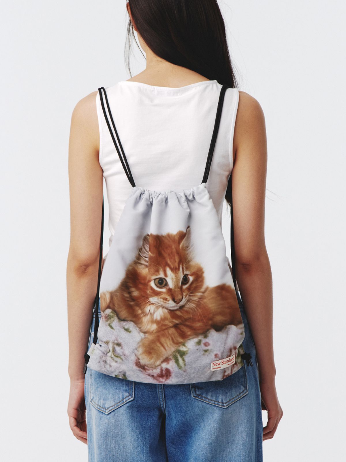 기준(KIJUN) KITTY Drawstring Sport Bag UNISEX Light Grey