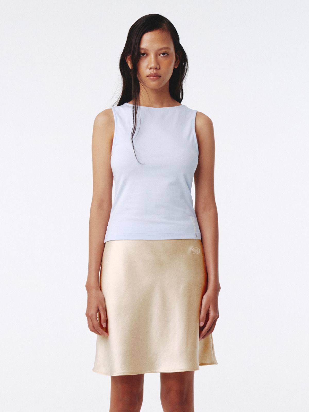 기준(KIJUN) Basic Boat Neck Tank Top Sky Blue