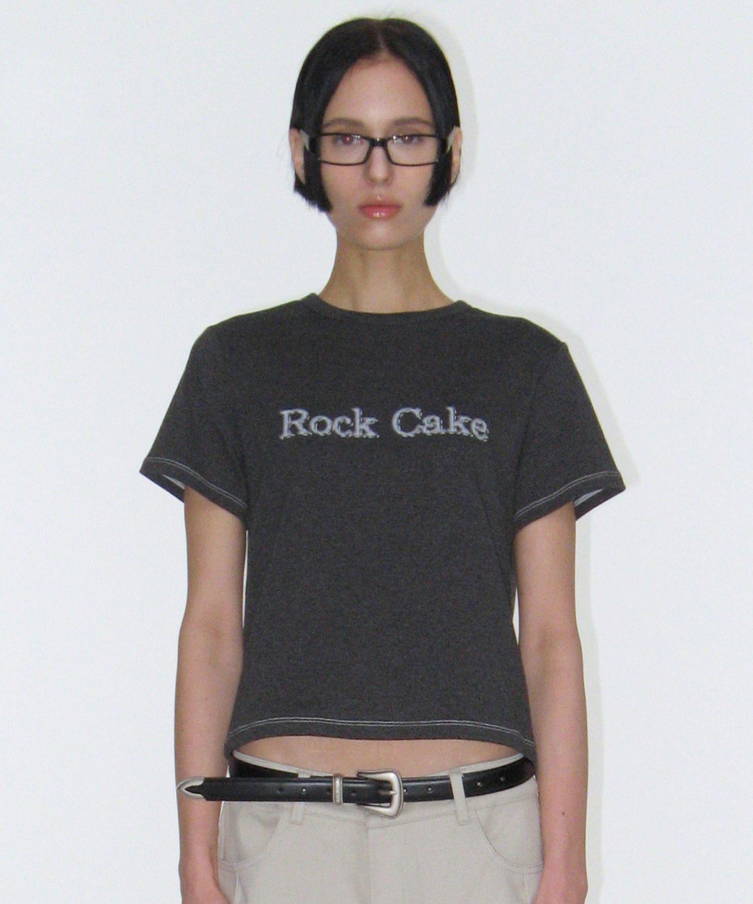 Tシャツ・カットソー ROCKCAKE Applique Logo Button Top Charcoal MUSINSA | ROCKCAKE Stitch Logo Printing Top - Charcoal