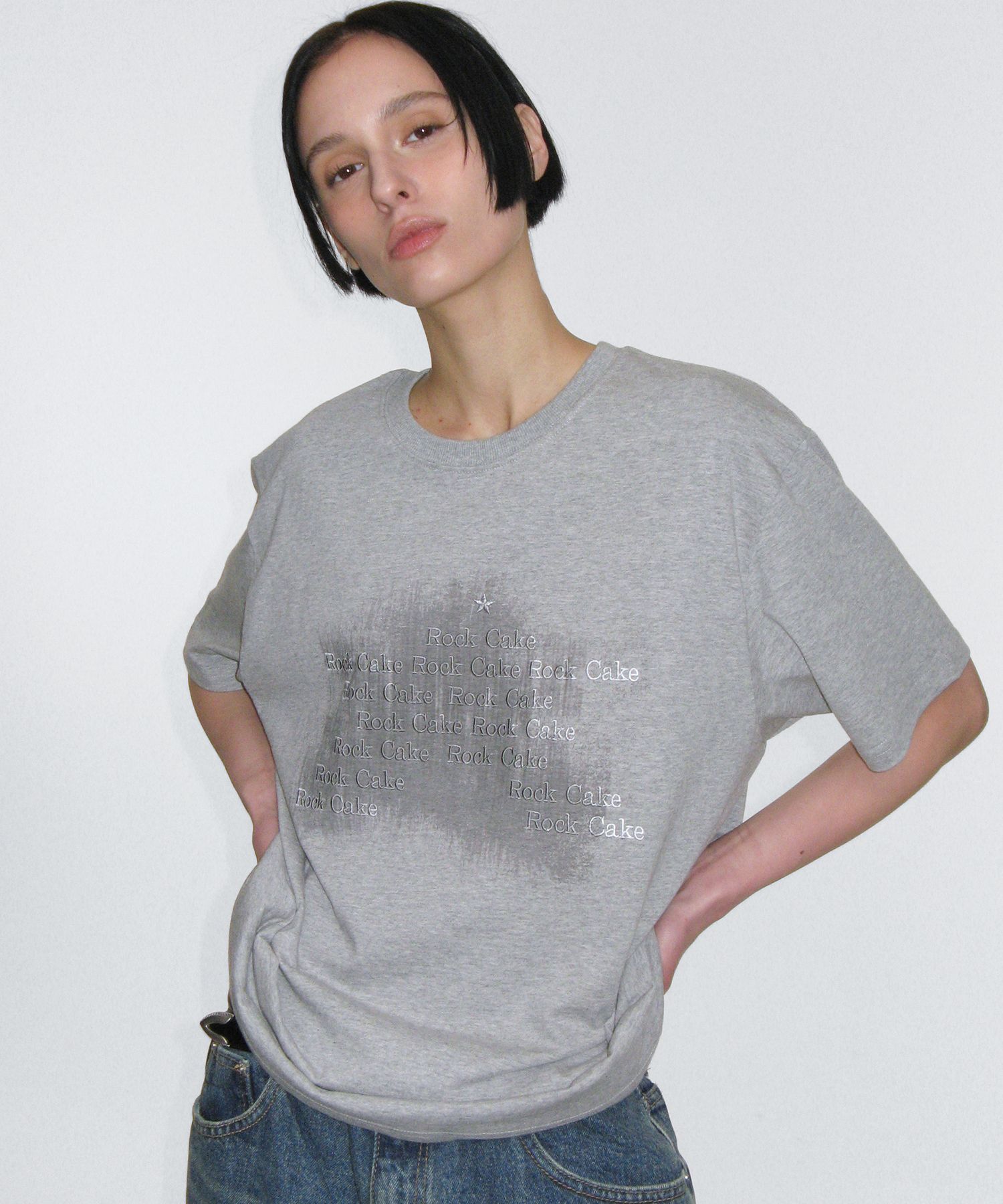 Tシャツ・カットソー ROCKCAKE Star Brush Printing Top 5BMR0088 MUSINSA | ROCKCAKE Star Brush Printing Top - Gray