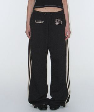 [젤라비 PICK] 96 Track Line Jogger - Black