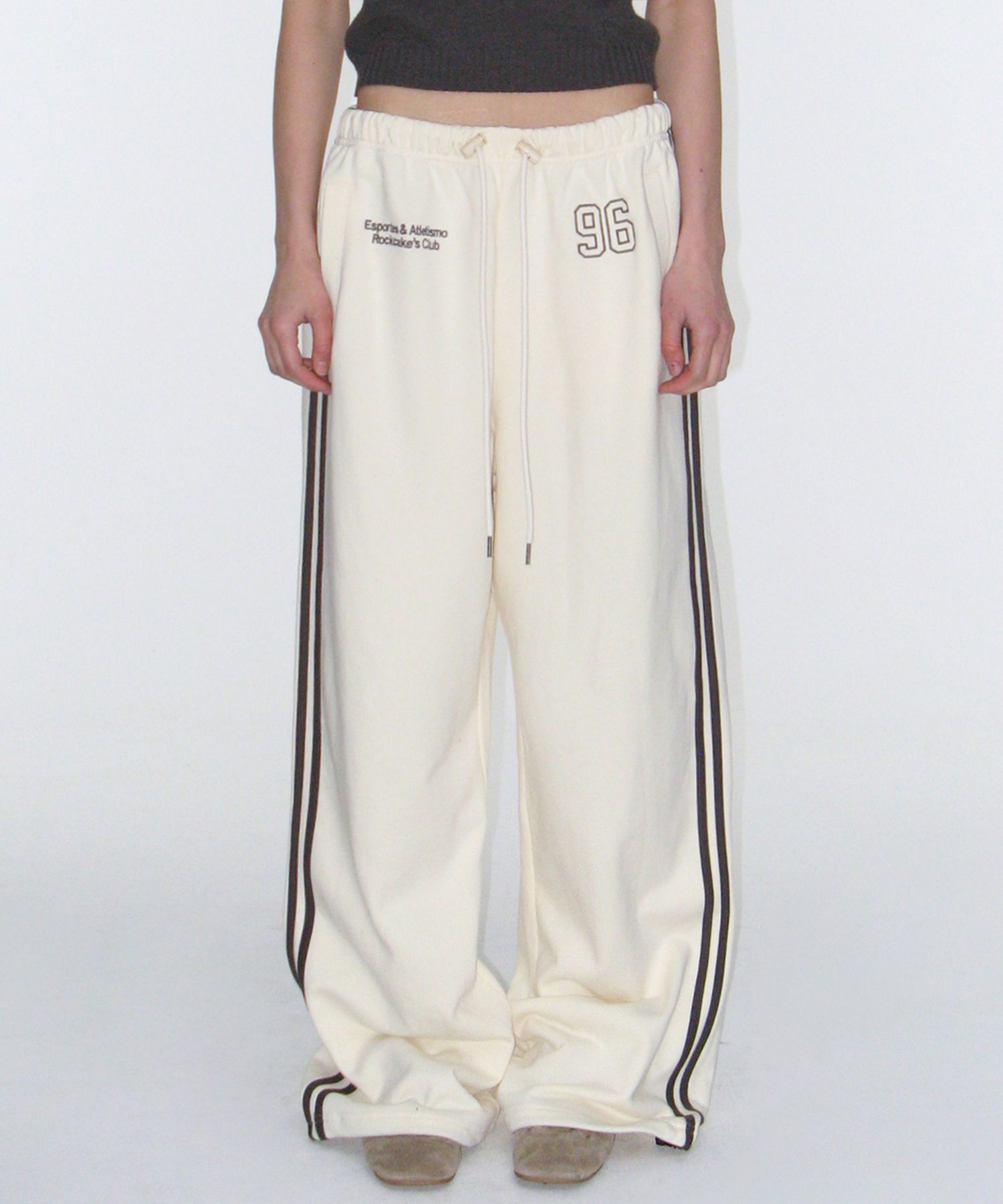 パンツ ROCKCAKE 96 Track Line Jogger 5BMR0086 MUSINSA | ROCKCAKE 96 Track Line Jogger - Black