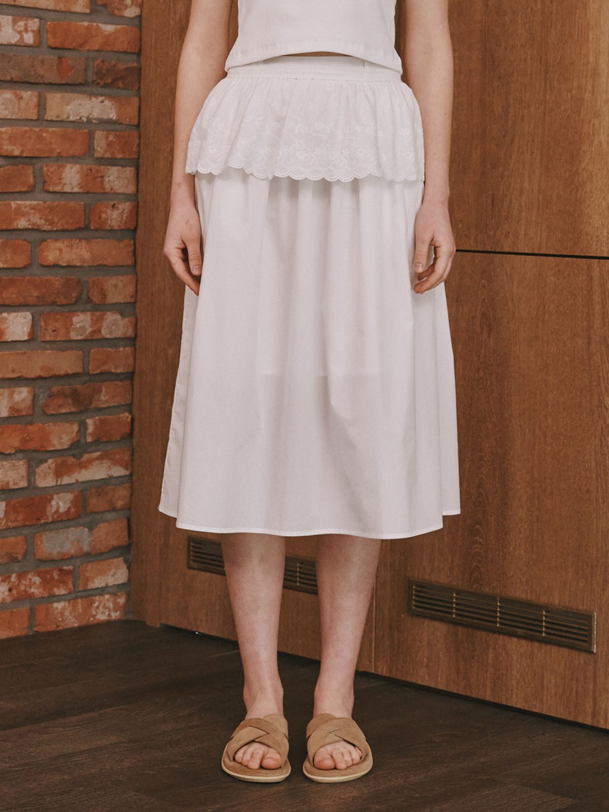 플라드주르(PLATDUJOUR) Flower apron (Ivory)