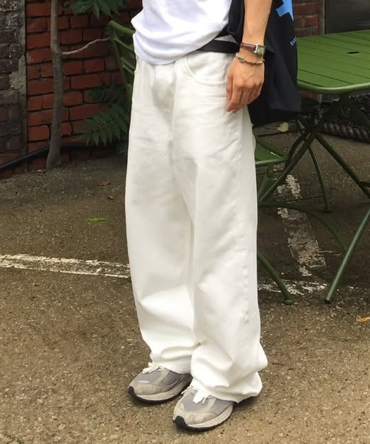 이알에이(ERA) MEN ERA WIDE FIT DENIM PANTS - WHITE