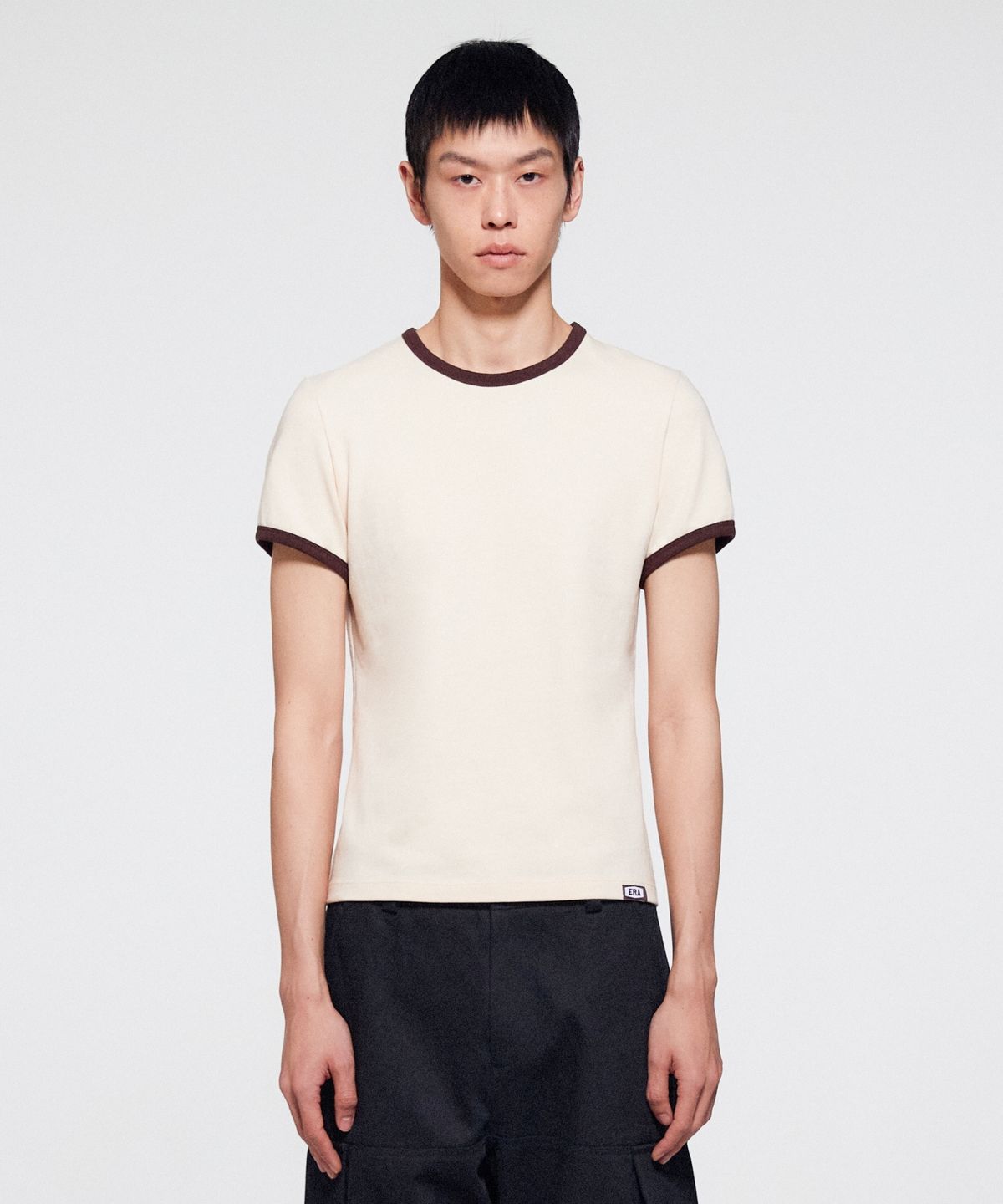 이알에이(ERA) MEN COLOR EDGE SLIM T - YELLOW BROWN