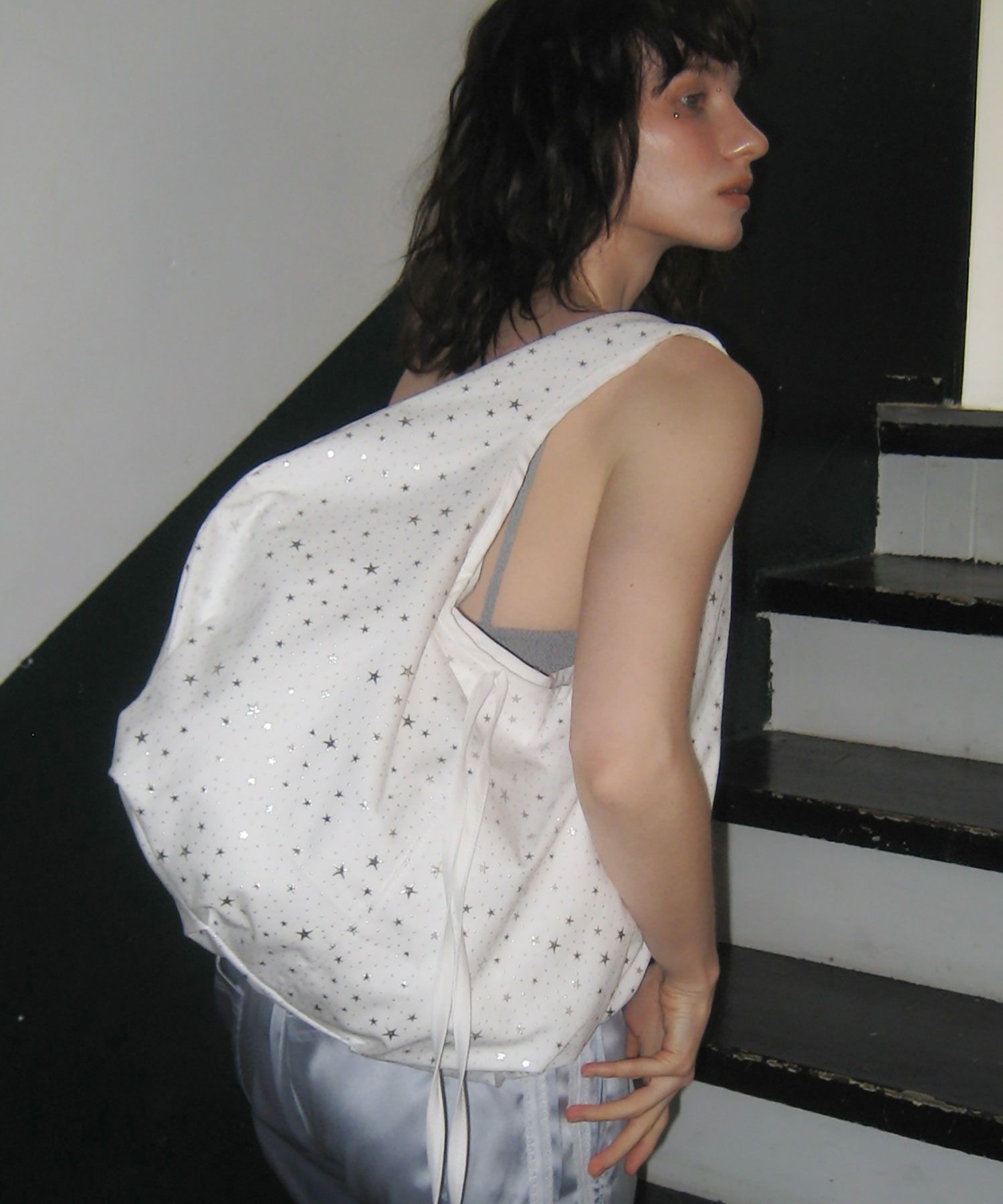 韓国商品/OTIE Plumpy hobo bag MUSINSA公式 | OTIE Plumpy Hobo Bag [Star Silver]