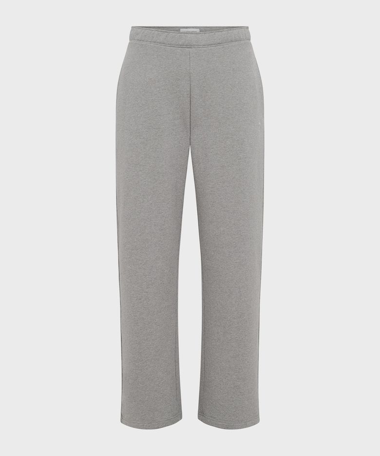 (U) 문 로고 플리스 스웨트팬츠 그레이 MOON LOGO FLEECE SWEATPANTS