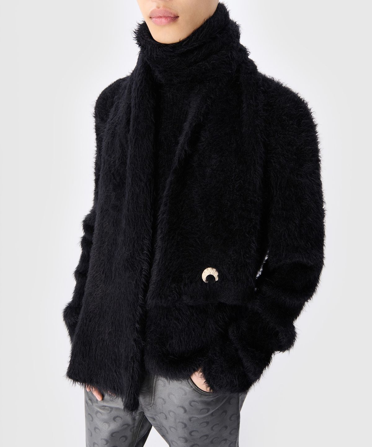 마린 세르(MARINE SERRE) (U) 와일드 퍼피 니트 스카프 블랙 WILD PUFFY KNIT SCARF