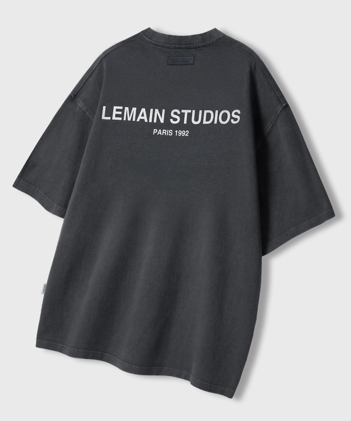 리메인세컨드(LEMAIN SECOND) 백 포인트 스튜디오 오버핏 반팔 티_5COLOR