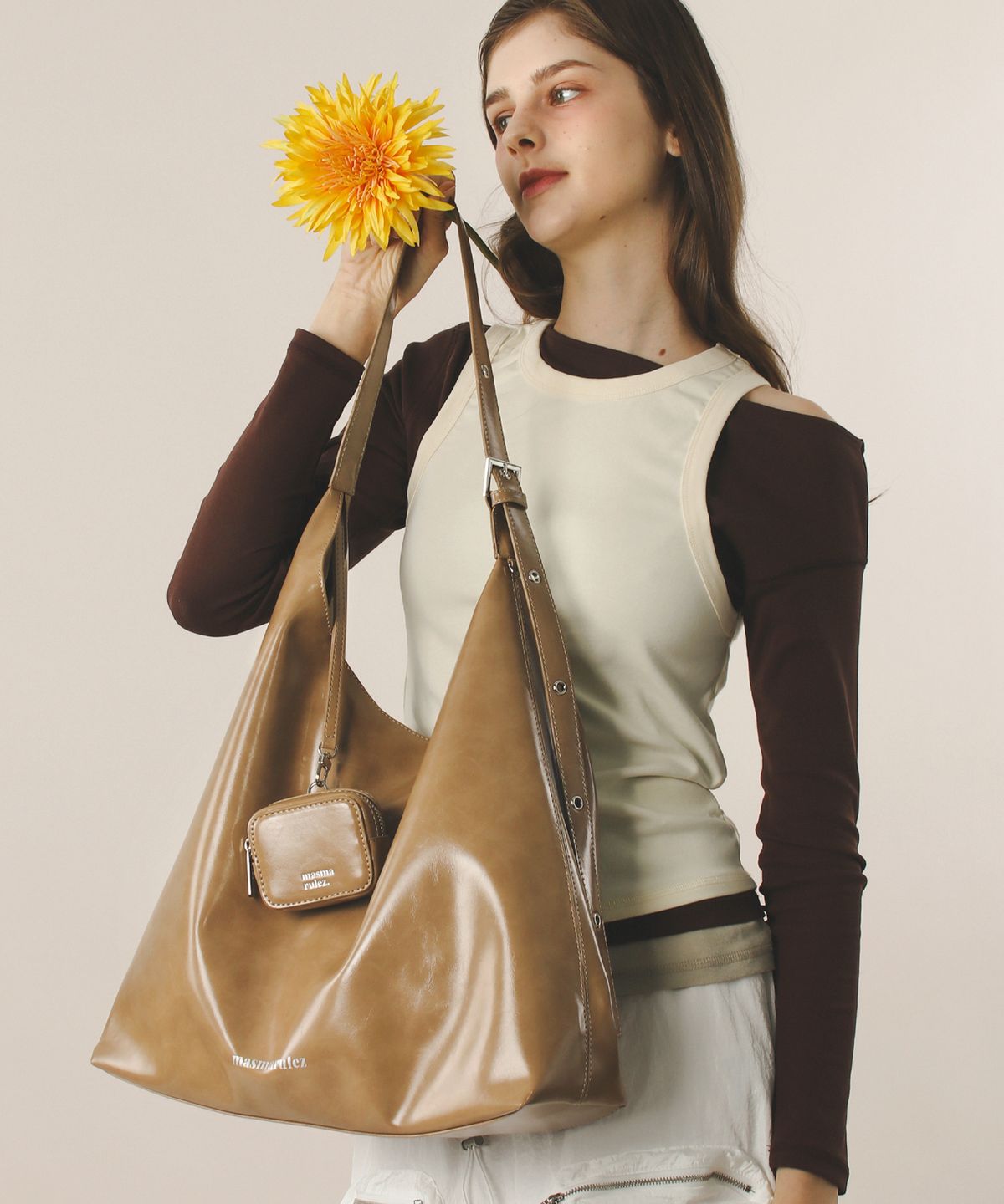 마스마룰즈(MASMARULEZ) [파우치세트] Bella Leather Shoulder Bag_Mocha brown