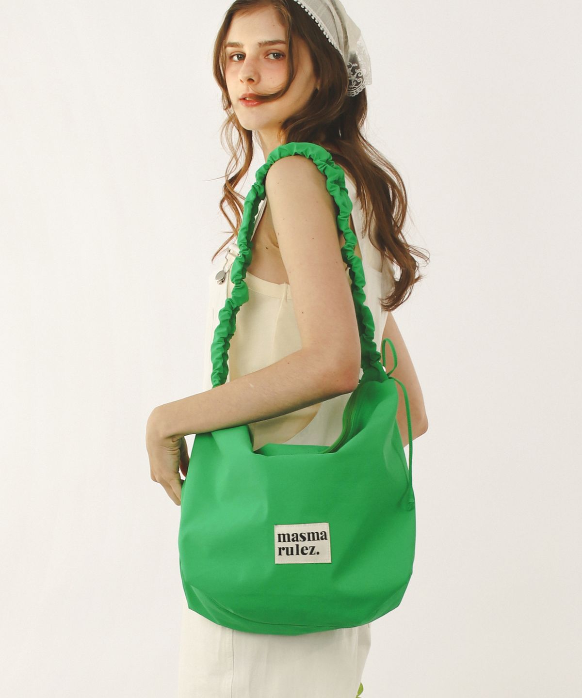 마스마룰즈(MASMARULEZ) Nylon 2way shirring hobo bag_Green