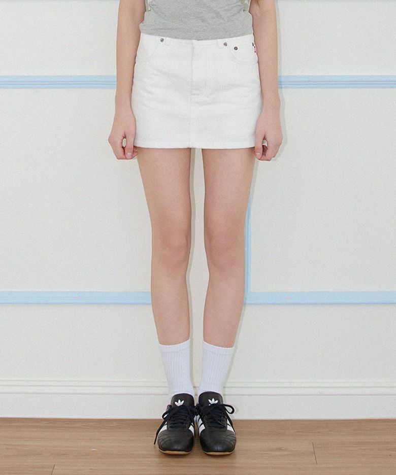 New Classic Cotton Mini Skirt (White)