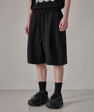 원턱 리벳 버뮤다 반바지 [블랙]