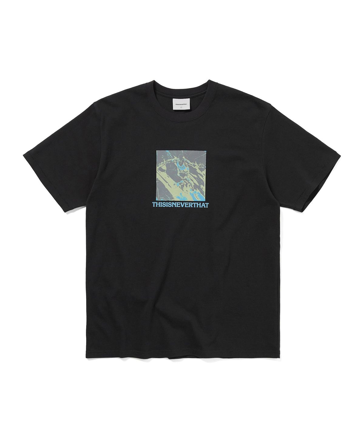 디스이즈네버댓(THISISNEVERTHAT) THAT Player Tee Black