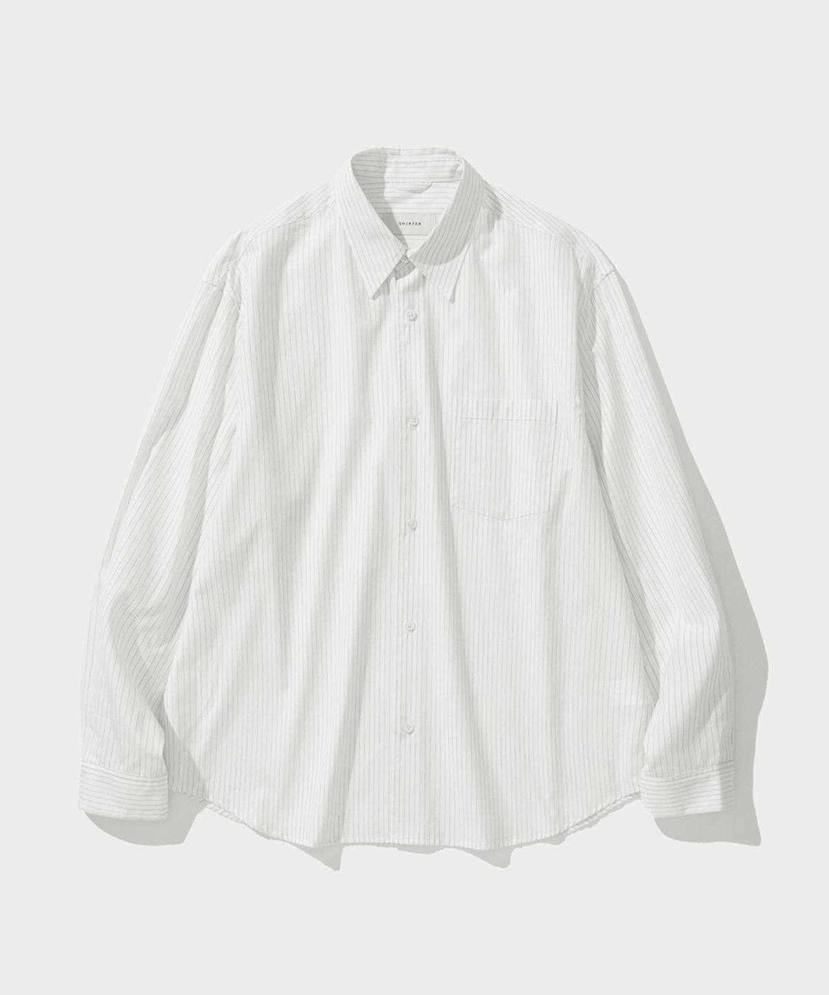 셔터(SHIRTER) EDITOR SHIRT (PIN WHITE)