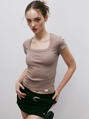 클래식 소프트 딥 스퀘어넥 티셔츠 (모카)