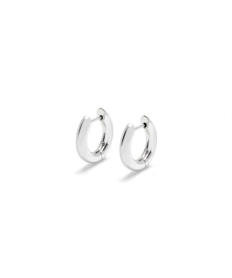 Lowkey hoop small earring