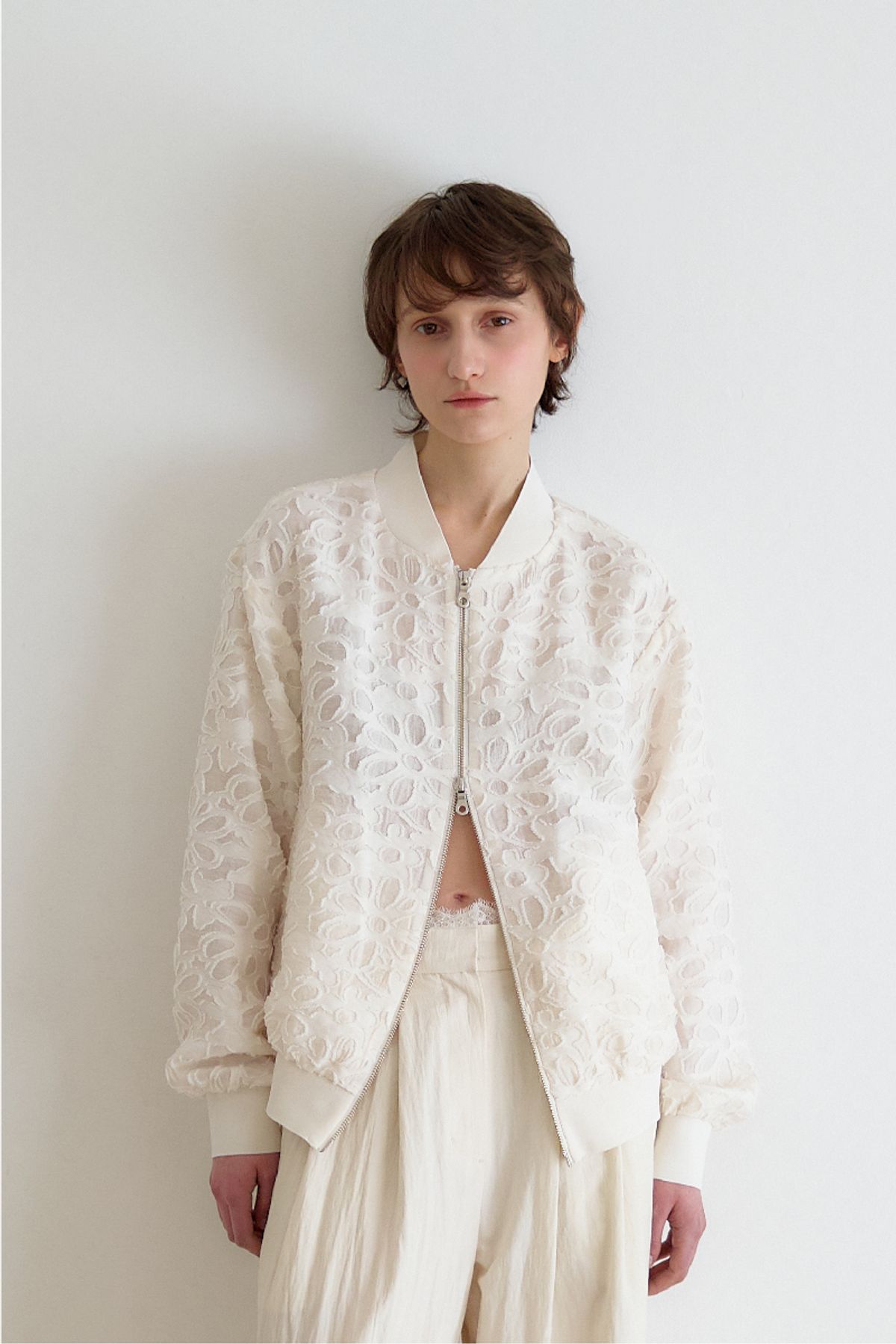 큐피도(KUPIDO) Celeste Jacquard Blouson _ Cream