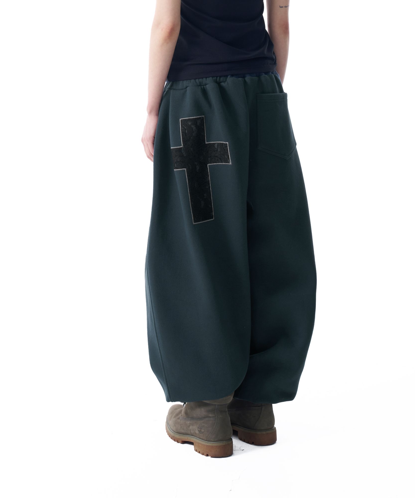 ◆25SS AAKAM Laced CROS2 Patch Sweatpants/2色◆ MUSINSA | AAKAM Laced CROS2 Patch Sweatpants (Dark Green)