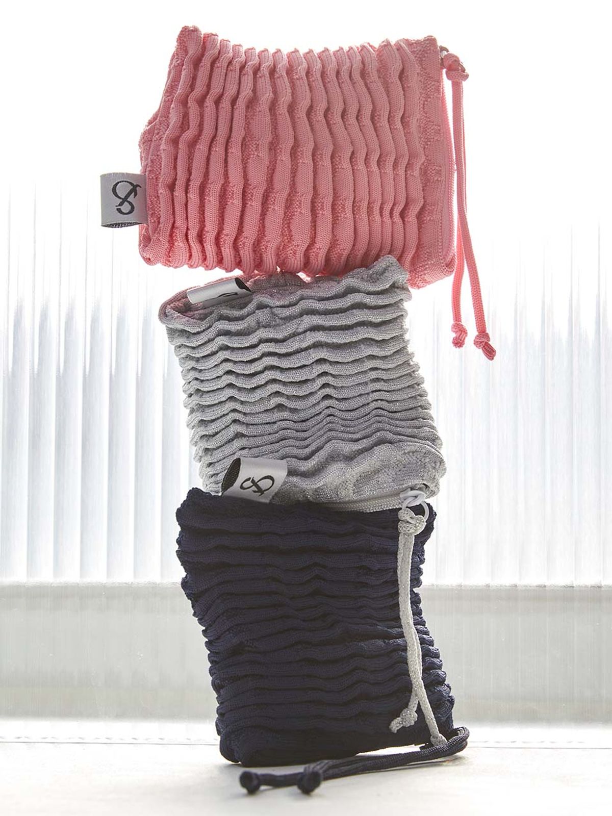 조셉앤스테이시(JOSEPH&STACEY) Blow Flow Knit Pouch S (ALL)