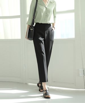 뒷밴딩 절개 세미배기 스판 슬랙스