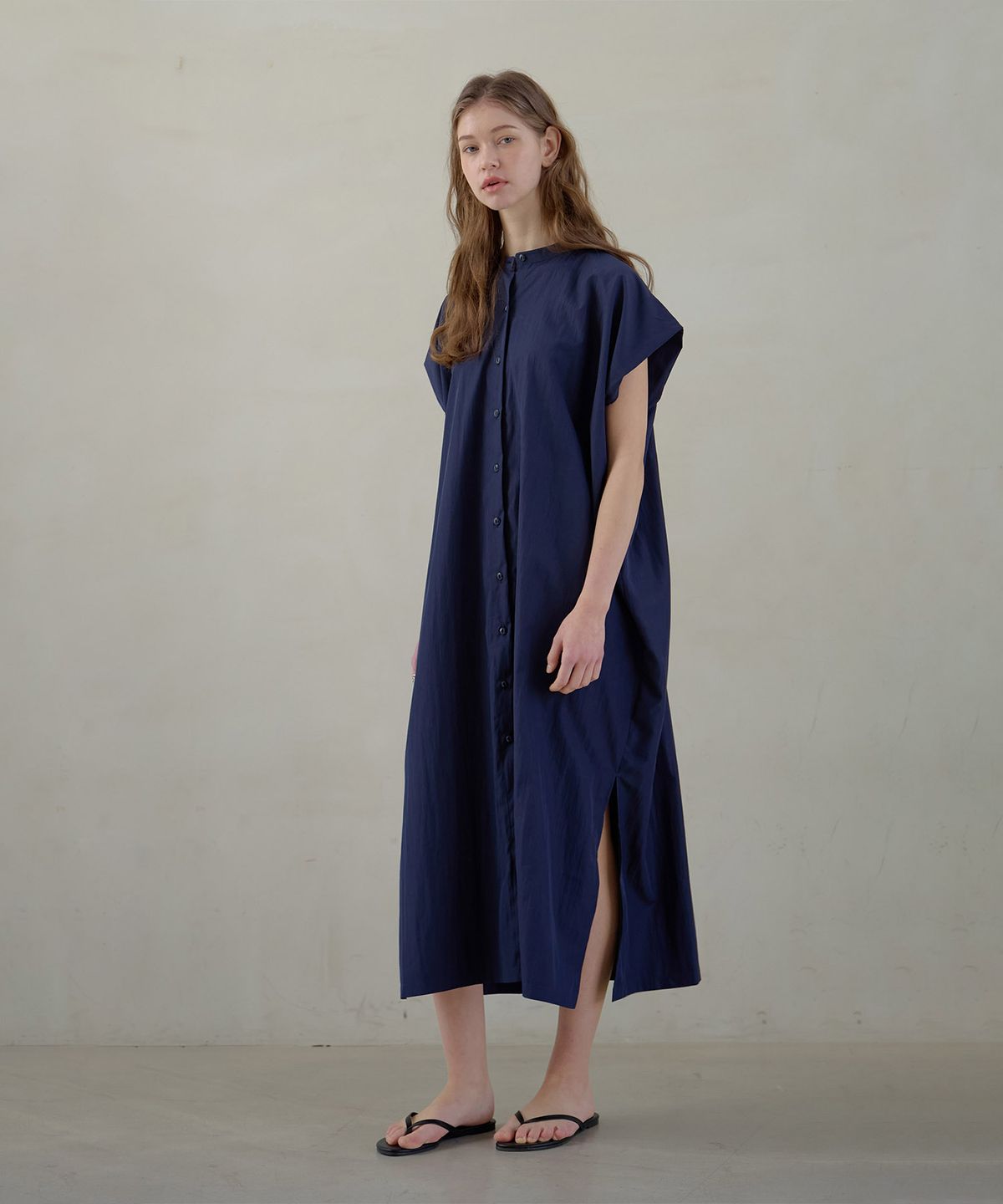 아템포(ATEMPO) NOCOLLAR SHIRT LONG ONEPIECE_navy