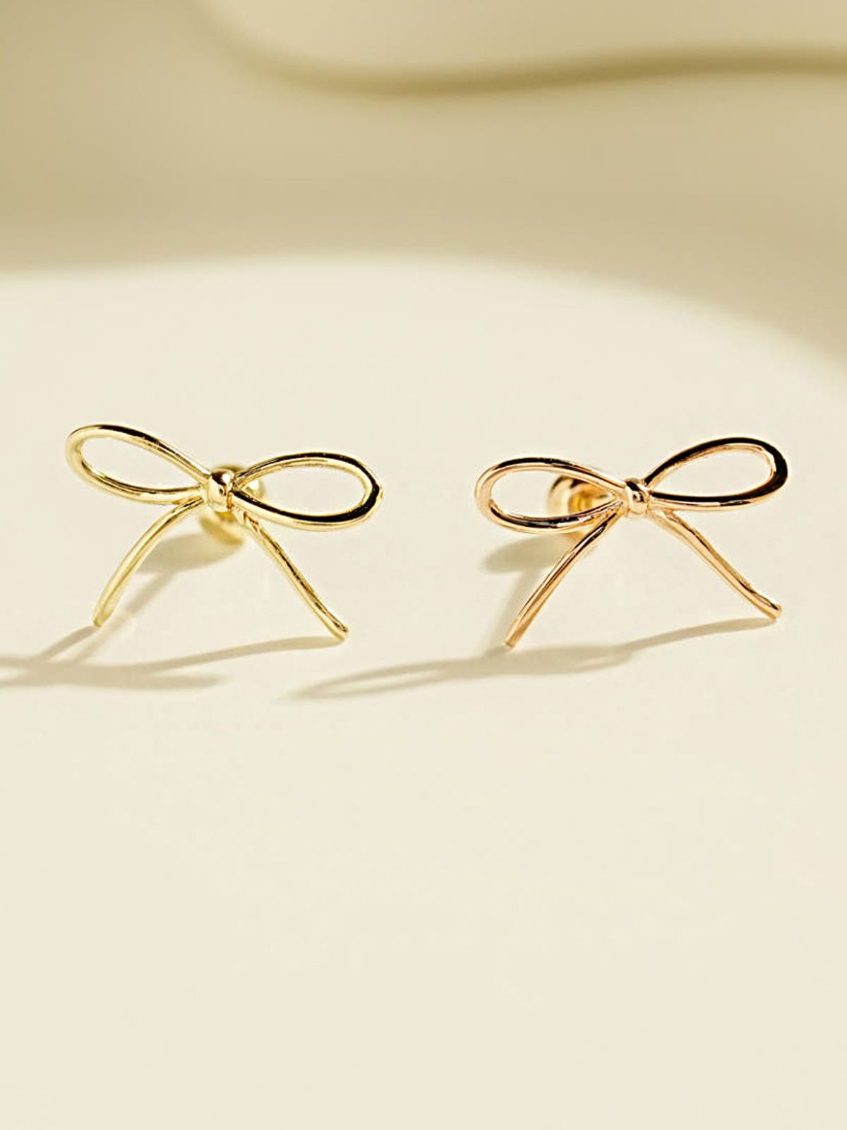 미니멀피어싱(MINIMALPIERCING) 14K 버드 리본 피어싱 귀걸이