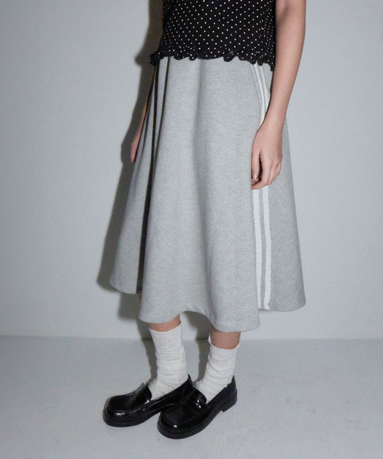 HEART PENDANT LACE TRACK LINE FLARE MAXI SKIRT GREY