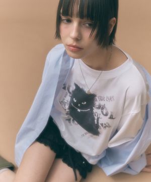 블랙 캣 오버핏 반팔 티셔츠 화이트 MDTS069WHITE