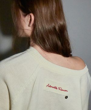 COZY LOOSE FIT V NECK KNIT CREAM