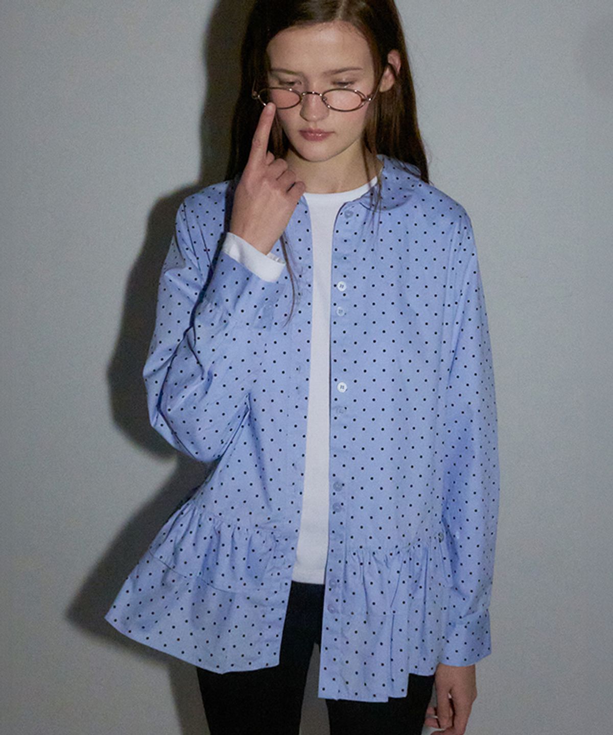 론론(RONRON) POLKA PEPLUM BLOUSE DOT SKY