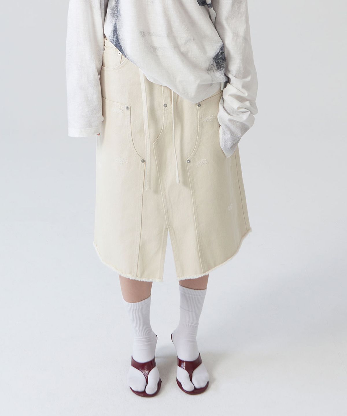 경(GYEONG) Double Knee Skirt_Ivory