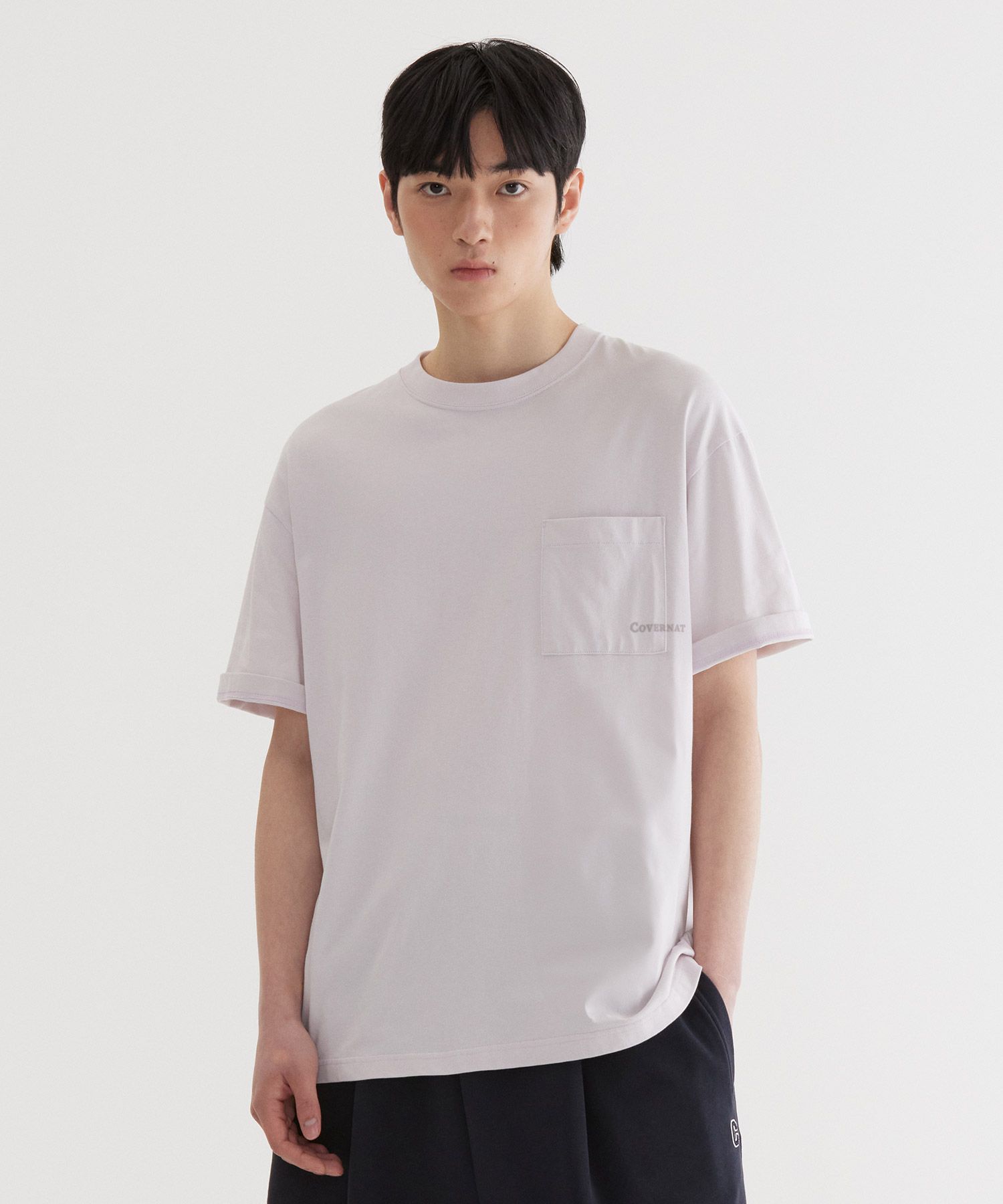 Tシャツ・カットソー COVERNAT Basic Pocket T-Shirt Light Purple Fashion #1 Color For Spring/Summer 2023 - Lavender