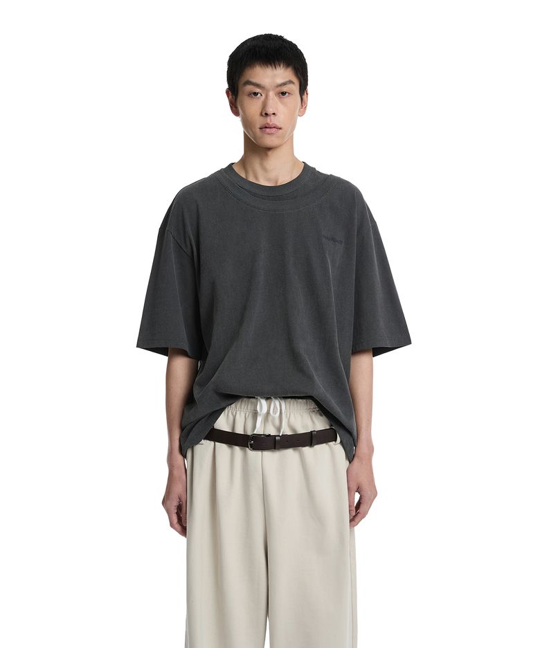 Double Neck Layered T-Shirt_Grey