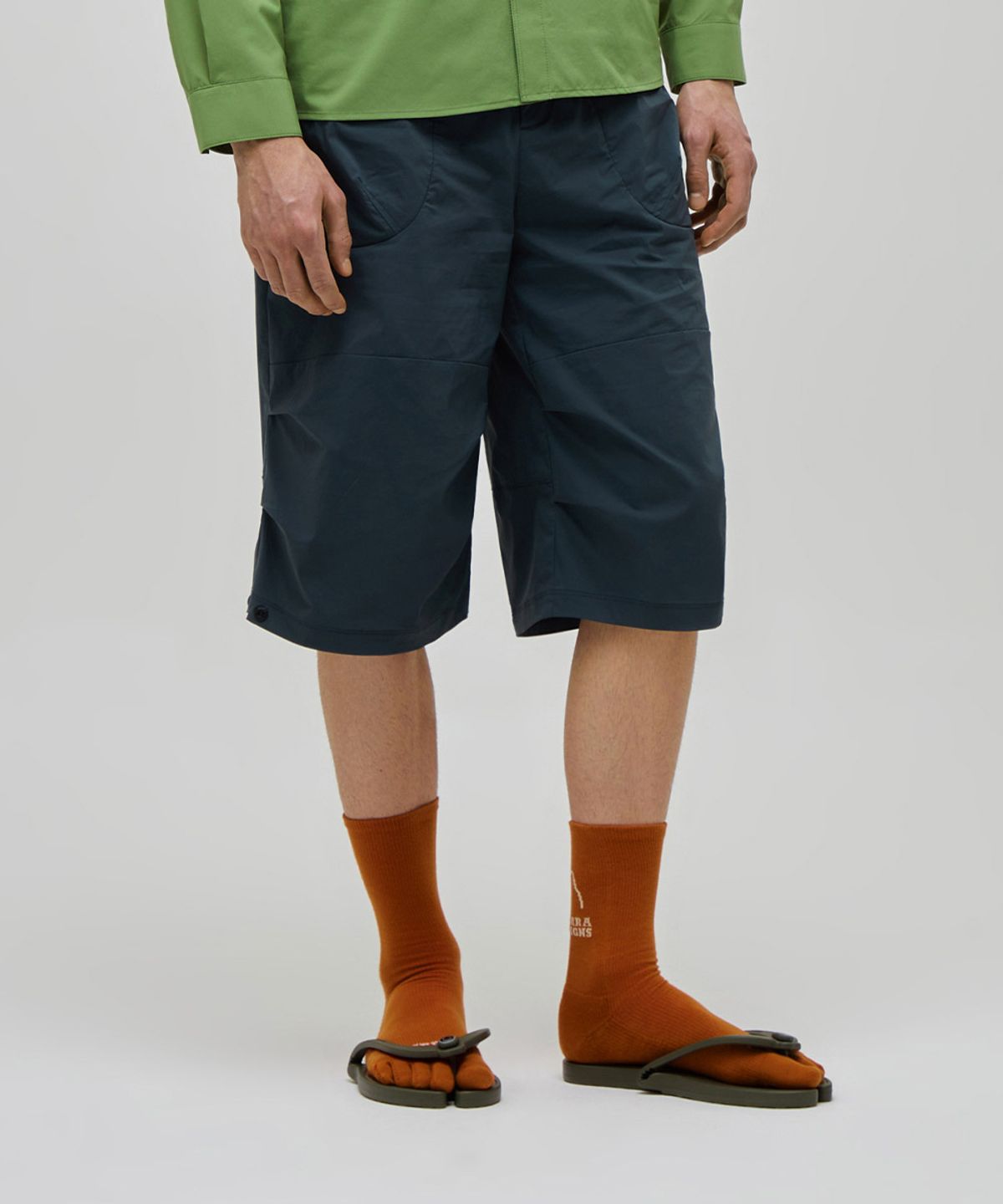 시에라디자인(SIERRA DESIGNS) 썸머문(SUMMER MOON) 아이스스킨 6부 쇼츠 NAVY