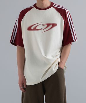 오버핏 래글런 트랙 라인 반팔 티셔츠 일루젼 버건디