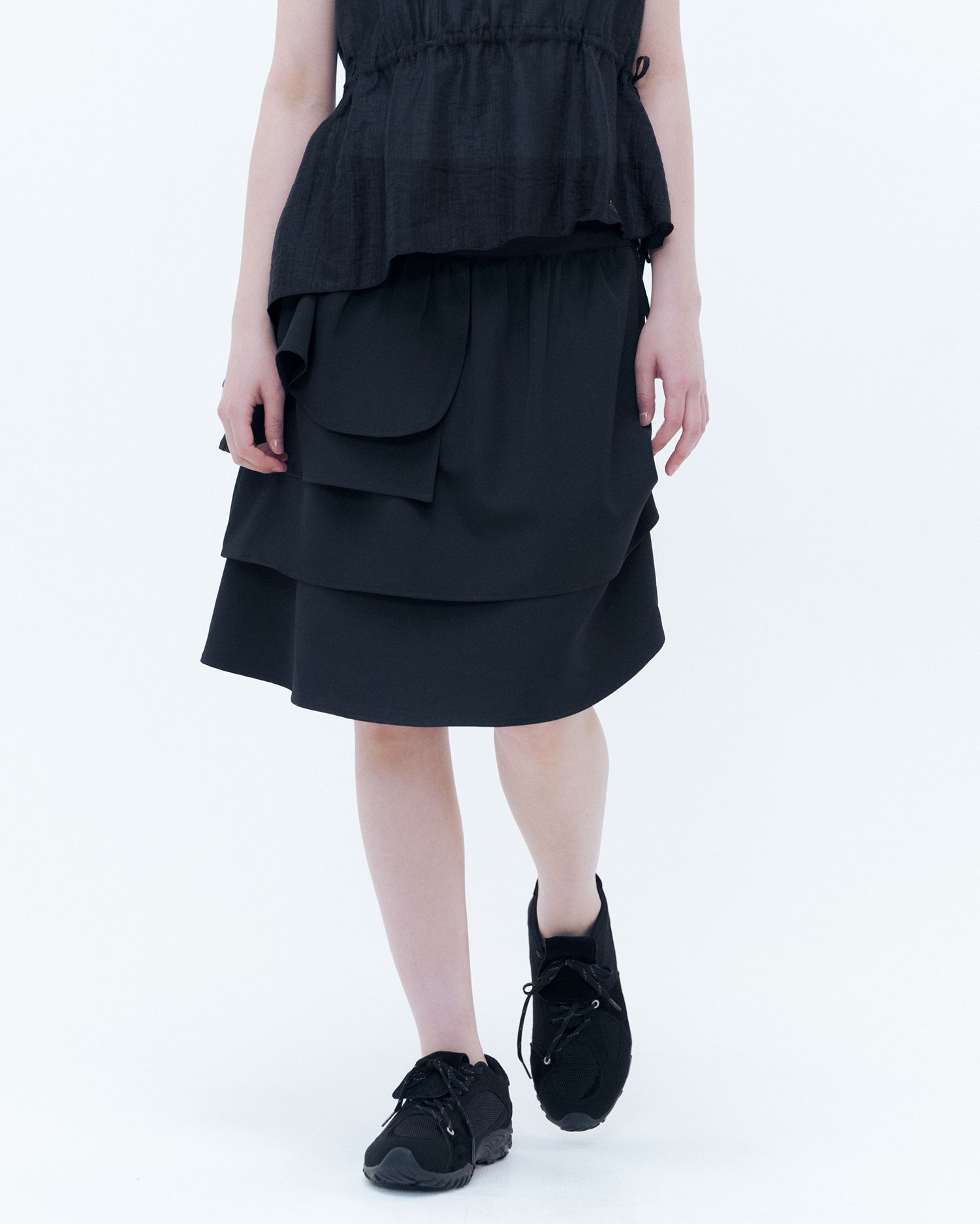 Tシャツ・カットソー MISEKI SEOUL Slanted sleeveless top KK5B0029 Chino Slit Front Sleeveless Top – Tibi Official