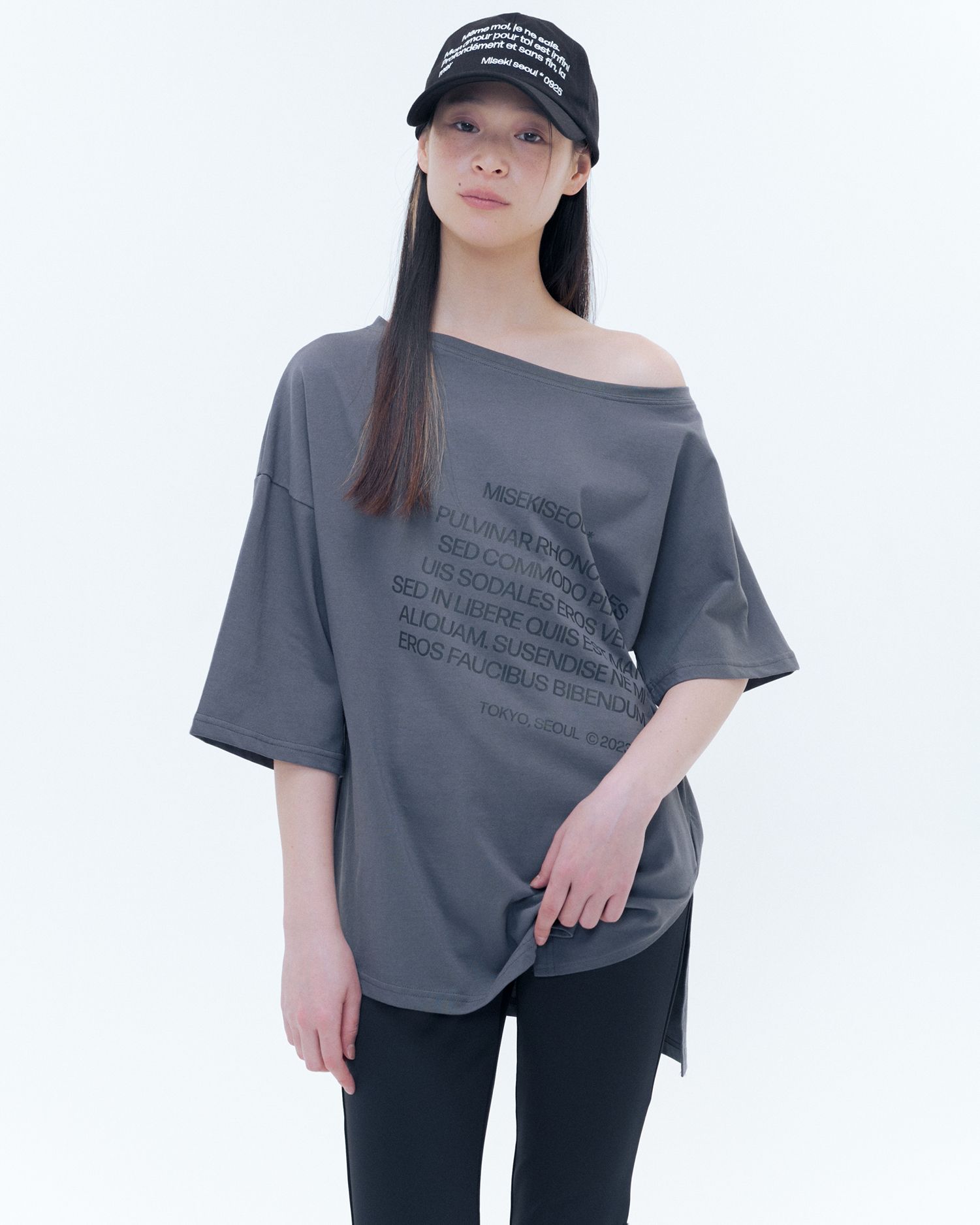 Tシャツ・カットソー MISEKI SEOUL Unbalanced quote slit sleeves KK5B0047 MUSINSA | MISEKI SEOUL Unbalanced quote slit sleeves WHITE
