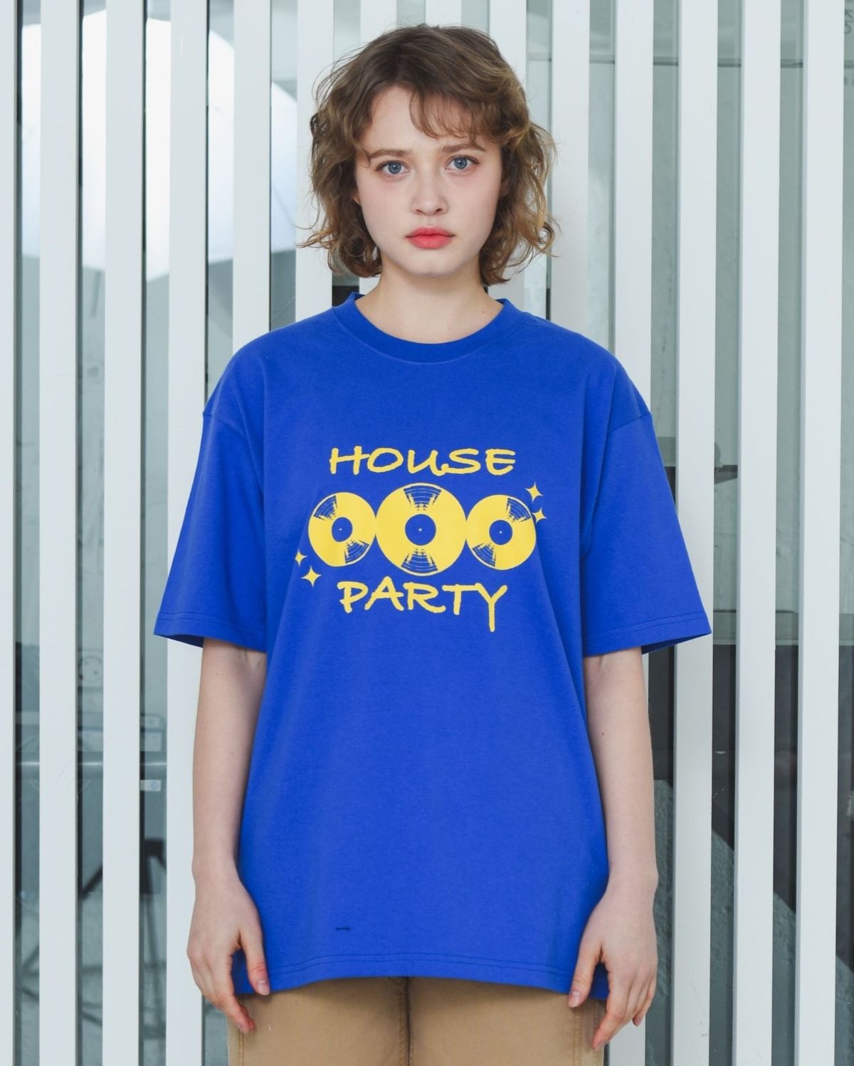 바쥬비쥬(BAJOO BIJOO) HOUSE PARTY T-SHIRT [BLUE]