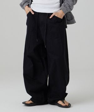 워시드 와이드 벌룬 스트링 코튼팬츠 블랙