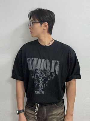 스머징 플라워 크루넥 반팔 티셔츠 [BLACK]