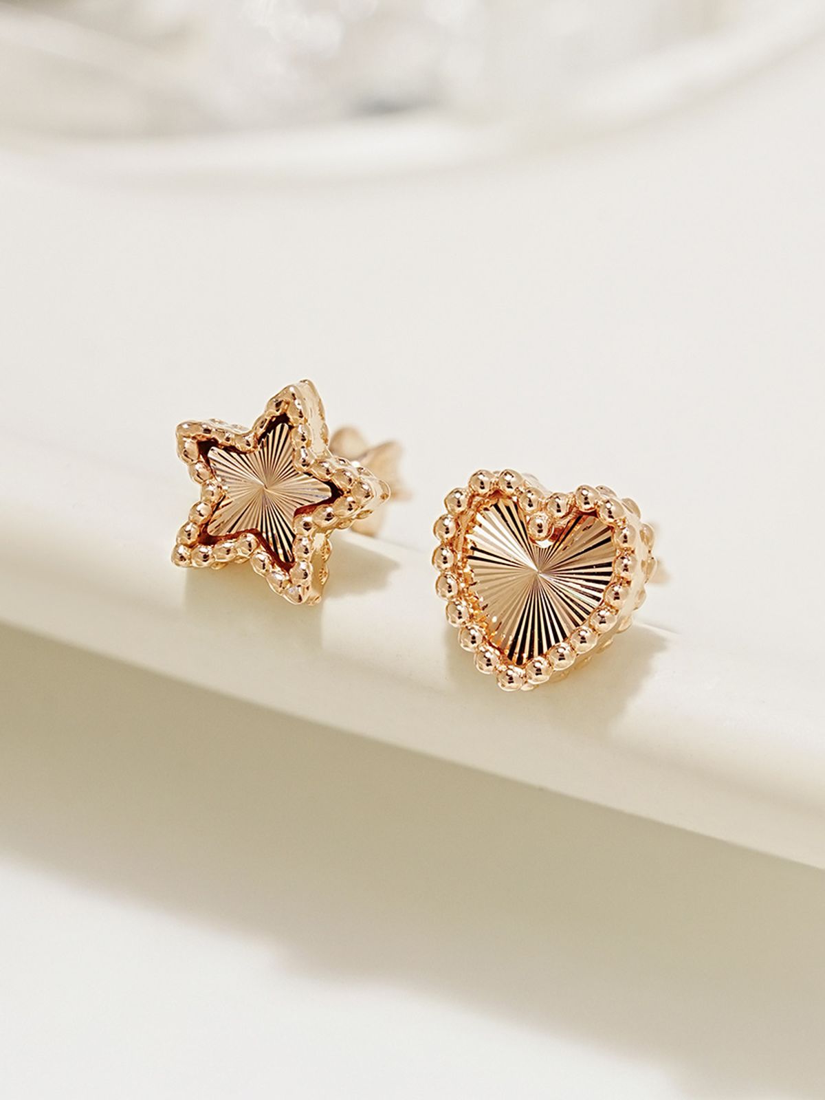 미니멀피어싱(MINIMALPIERCING) 14K 볼륨 컷팅 하트 별 피어싱