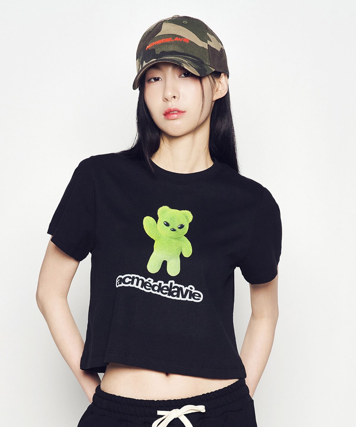 아크메드라비(ACME DE LA VIE) ALIEN BEAR CROP SHORT SLEEVE T-SHIRT (4COLOR)