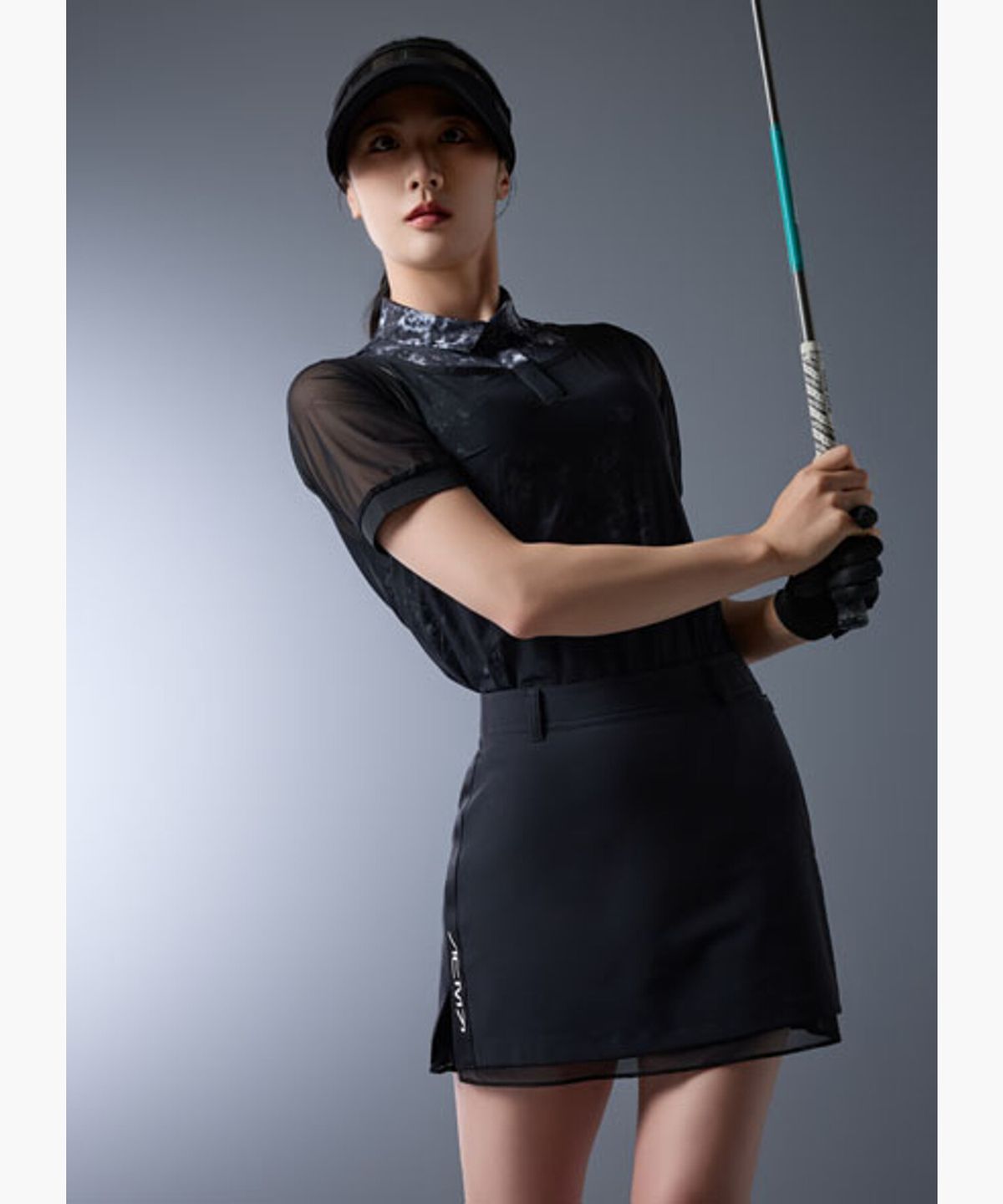 데상트 골프(DESCENTE GOLF) 아크먼트(ACMT) 여성 매쉬 커버업 반팔 티셔츠 (DQ22WFTS43)